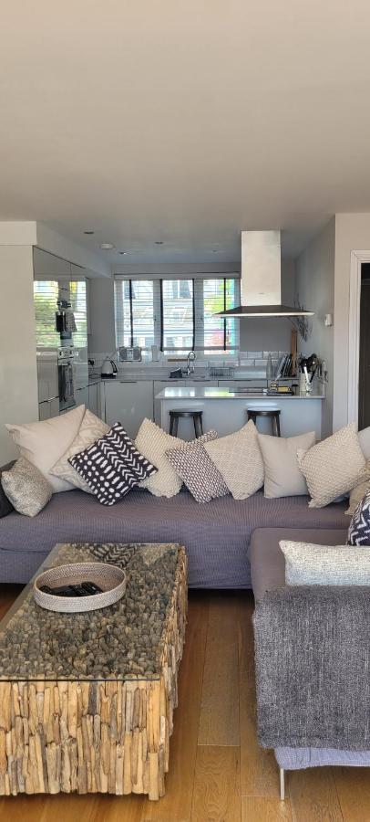 הוילה Central Modern Townhouse In סאונדרספוט מראה חיצוני תמונה